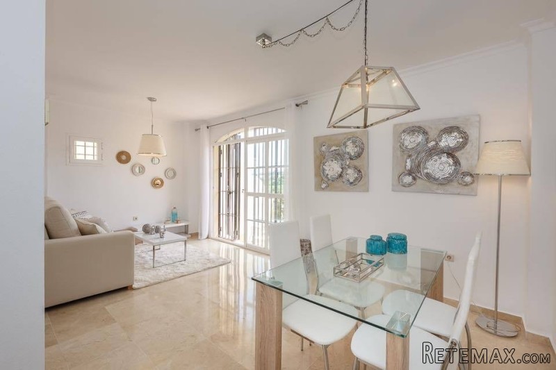 3 bedroom property near La Duquesa Back.. - 2