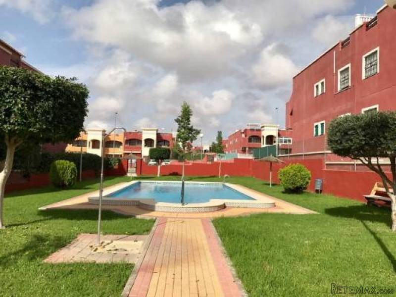 2 Bedroom 2 Bathroom Bungalow In Los..