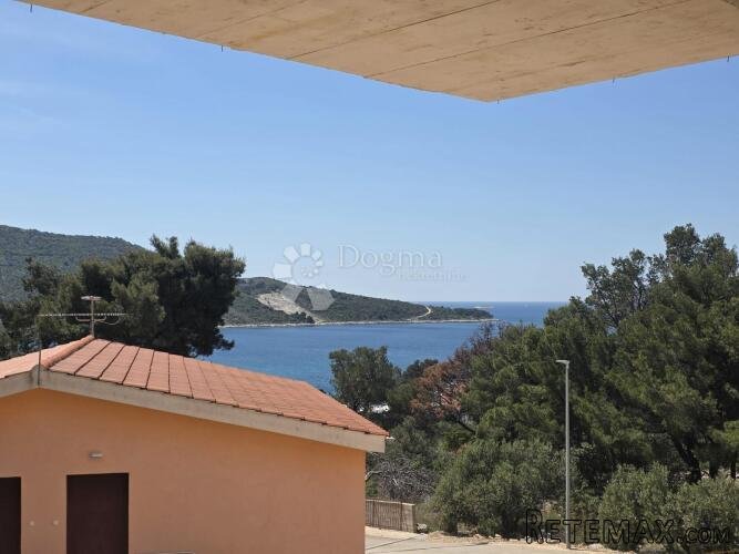 PRIMOŠTEN-STAN S POGLEDOM NA MORE s2 - 3