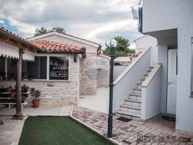ISTRA, PULA, ŠTINJAN, apartmanska kuća s pogledom na more - 4