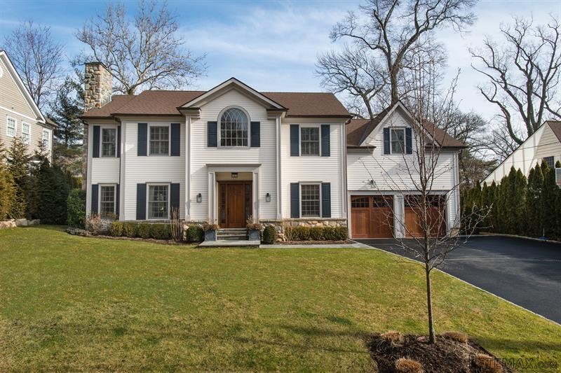 4 bedroom House For Sale: 99 Overlook..