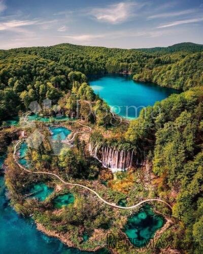 Građevinsko zemljište 32561m2, u blizini Plitvičkih jezera