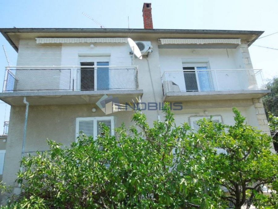 Zadar, Biograd n/M, 200m2 okućnice, 105m2