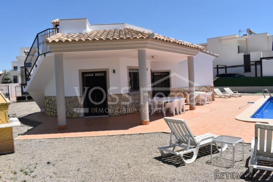 NEW & EXCLUSIVE TO VOSS HOMES - A larger than average, very.. - 10