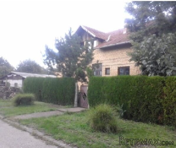 Hitna prodaja!Porodične kuce-kula vojvodina - 2