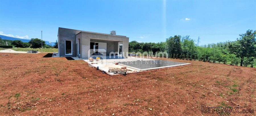 Istra, Labin, samostojeća prizemnica s bazenom, 83.20m2 - 2