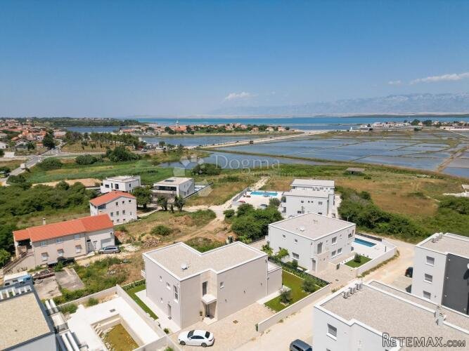 Predivna vila u Ninu - pogled more - 3