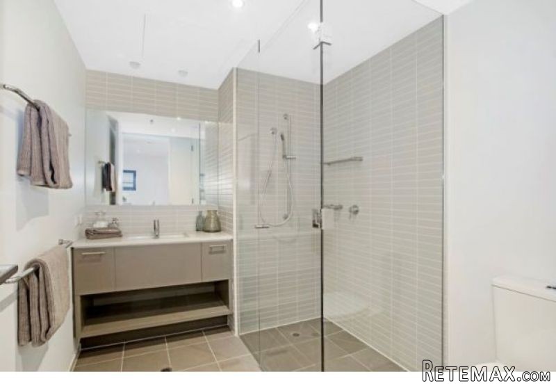 Beautifully Appointed, Central Location.. - 2