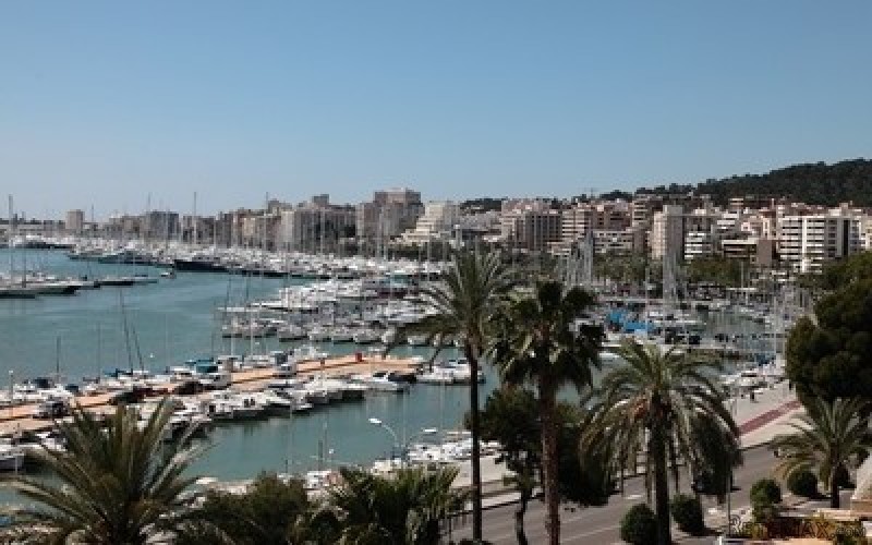 Fabulous apartment in a prime location..