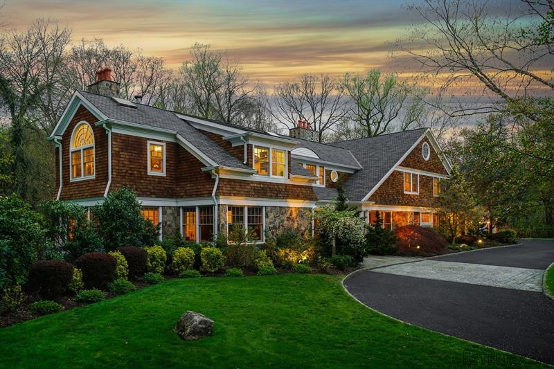 5 bedroom House For Sale: 6 Lakeside.. - 2