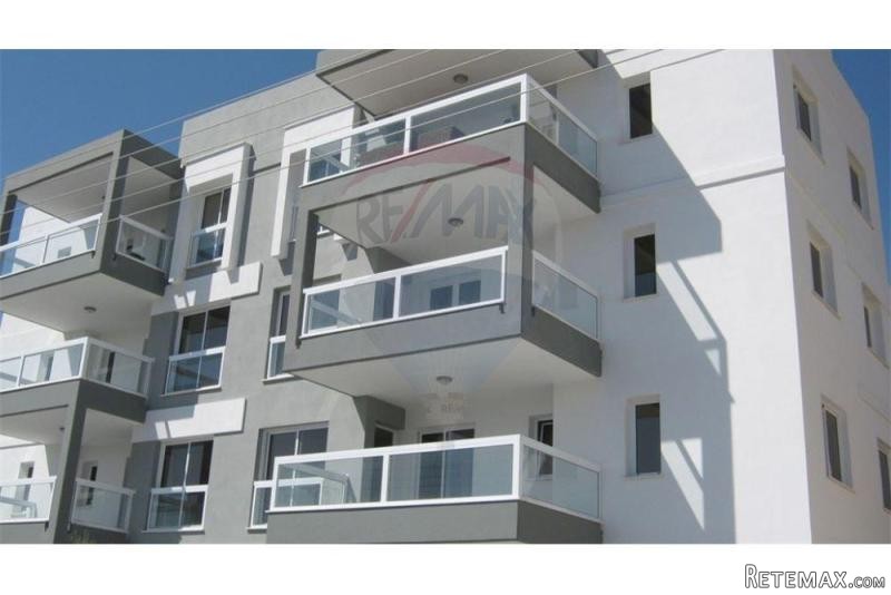 Condo/Apartment - For Sale -..