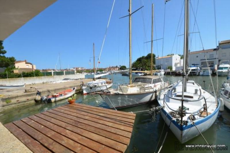 ROSES SANTA MARGARIDA: Nice house with..