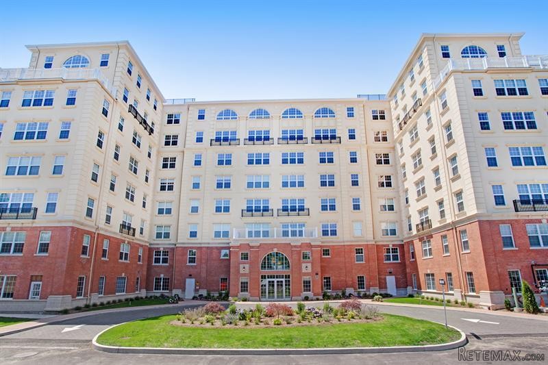 2 bedroom House For Sale: 10 Byron..
