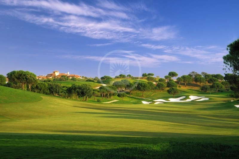 Large Building Plot on Golf Course - 2