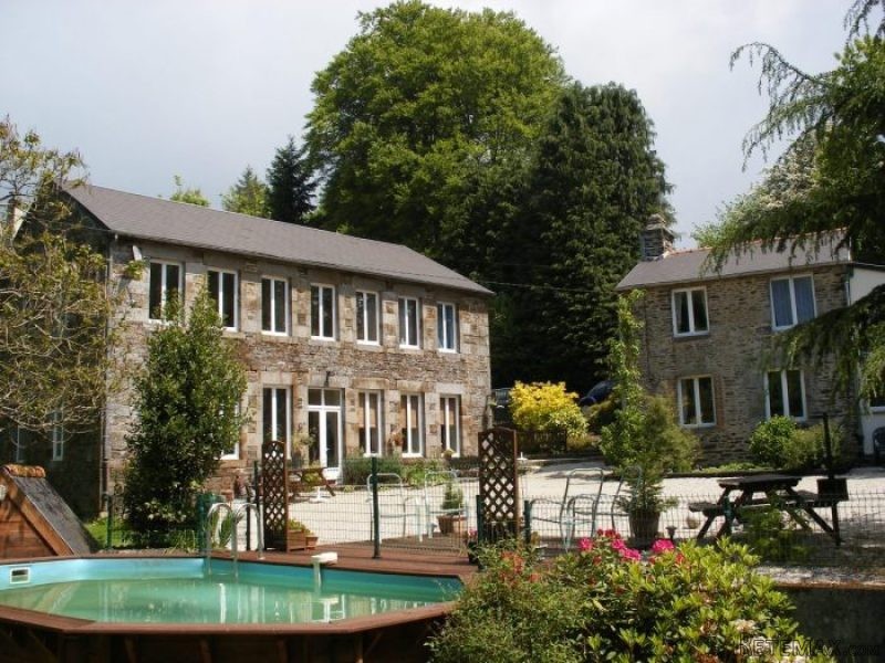 5 Bedrooms - House - Basse-Normandie -..