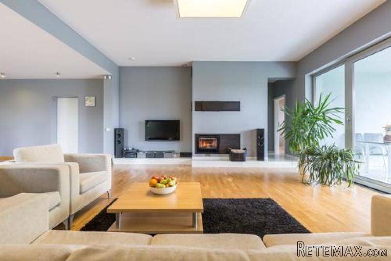 2 Bed Flat For Sale Just Added