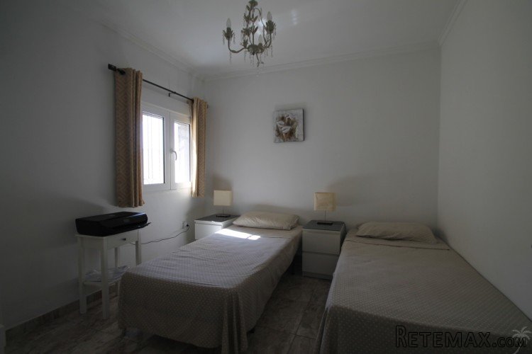 This beautiful detached villa located in the middle of the.. - 8