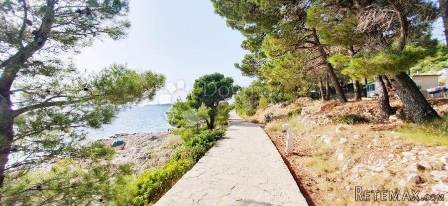 PRIMOŠTEN, KAMP U NETAKNUTOJ PRIRODI - 9