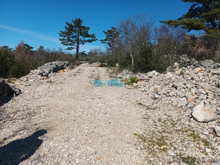 Crikvenica, teren sa lijepim pogledom - 2
