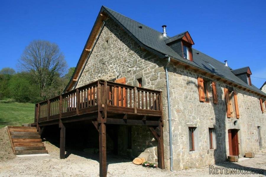 Nr Argentat (Corrèze) - Superb barn conversion set on one acre - 4