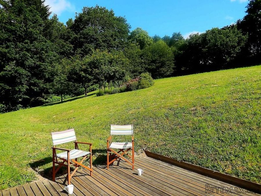 Nr Argentat (Corrèze) - Superb barn conversion set on one acre - 5