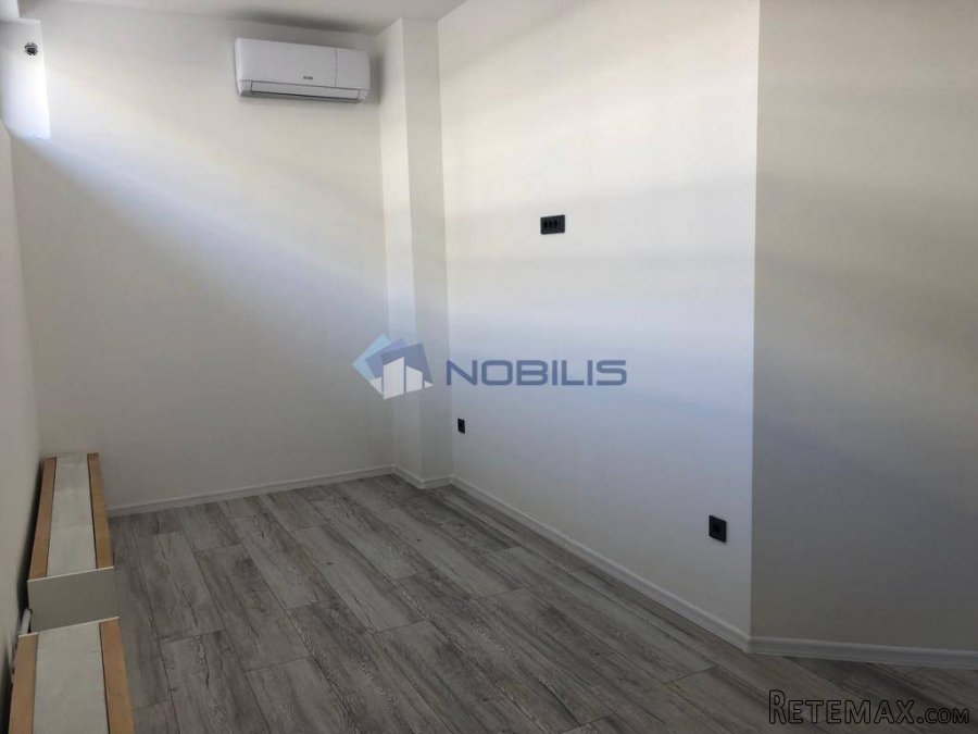 Zagreb, Trnje, Savica, stan 52m2, 3-soban