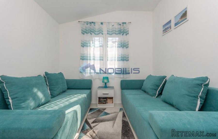 Pašman, Ždrelac - kuća katnica 200 m2 i bungalov - 11