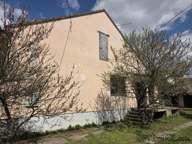 Normanci – prostrana kuća 130 m² + oranica - 2