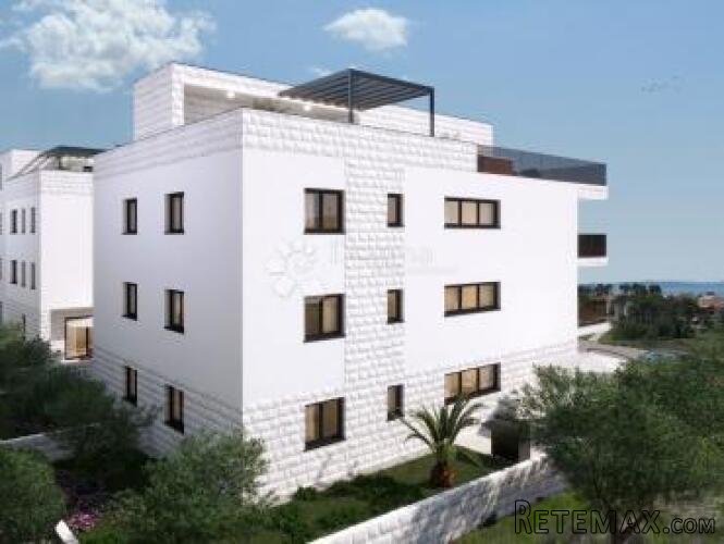 PRIVLAKA APARTMAN NOVOGRADNJA PRIZEMLJE 90m2 - 2