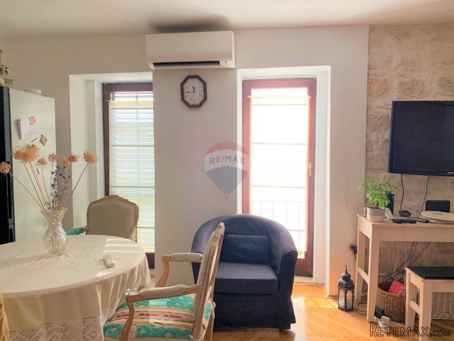 Rovinj,renovirana kuća-183m2- u centru s terasom - 3