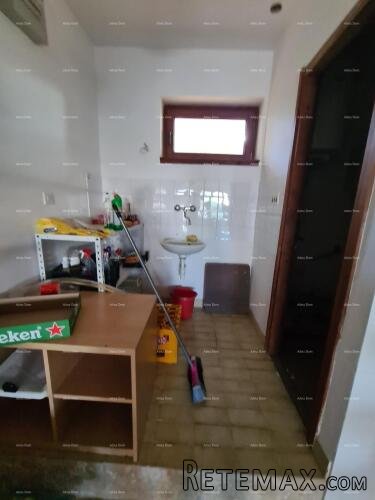 Na prodaju poslovni prostor – 55 m², Barbariga - 5