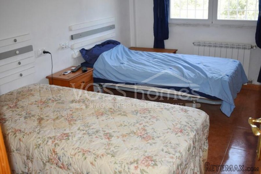 RESERVED - Large 250m2 detached 3 Bed 2 Bath Villa with a.. - 15