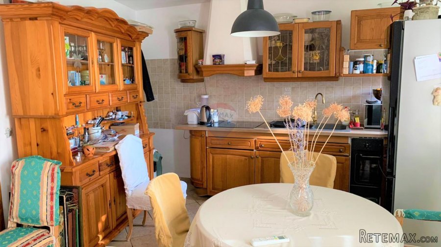 Rovinj,renovirana kuća-183m2- u centru s terasom - 10