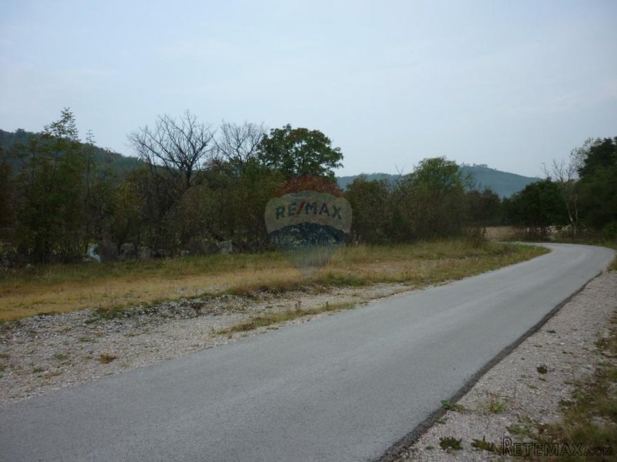 Teren za halu 8.600m2 - 2