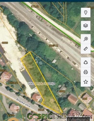 PRODAJE SE GRAĐEVINSKO ZEMLJIŠTE GOSPIĆ - 3
