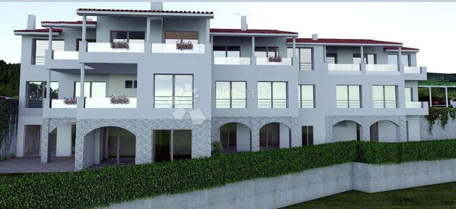 MATULJI, JUŠIĆI -započeta gradnja 1250m2 na zemljištu od 128