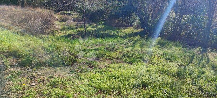 Gradjevinski teren u Matuljima, dio Mihotići - 3