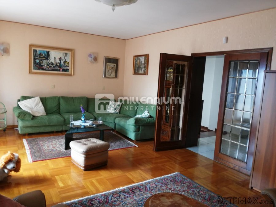 Rijeka, Kozala, 244.24m2, dvoetažni 5s+db s 5 balkona - 4