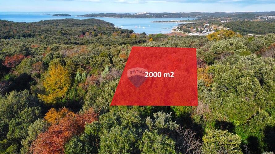 Rovinj - fantastično zemljište s pogledom na more 2000 m2
