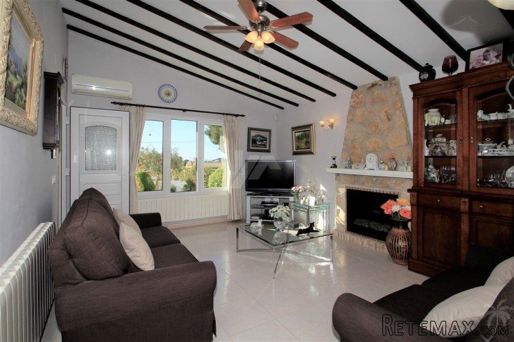 Sea view villa for sale in Moraira on a quiet street within.. - 7