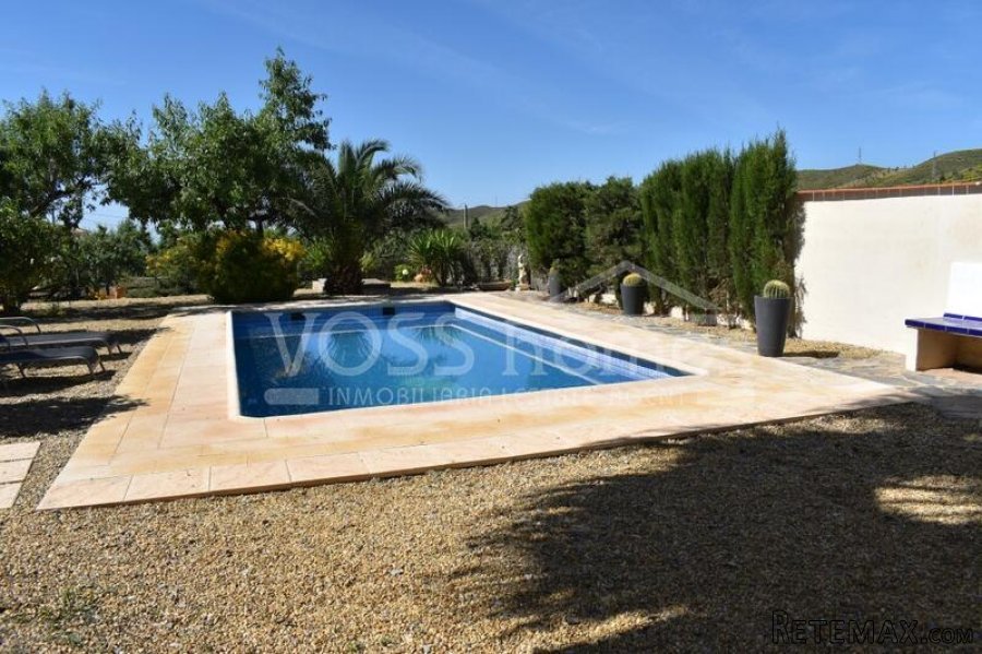 NEW & EXCLUSIVE TO VOSS HOMES - A lovingly maintained.. - 6