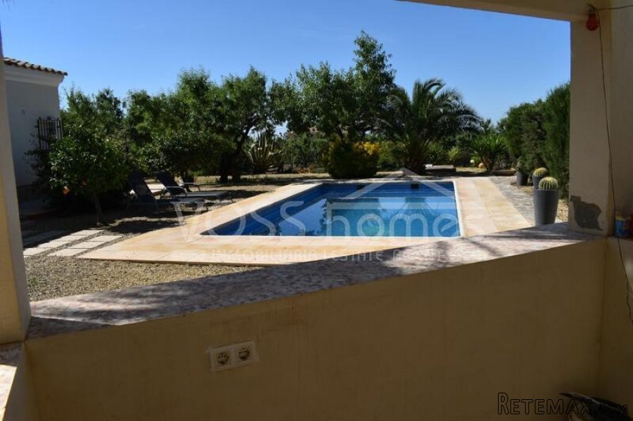 NEW & EXCLUSIVE TO VOSS HOMES - A lovingly maintained.. - 8
