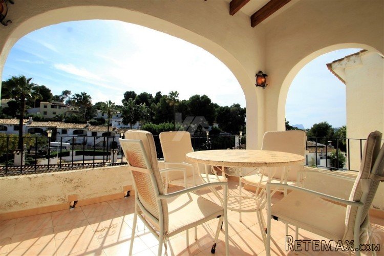 Bungalow for sale in Moraira, within walking distance to.. - 2