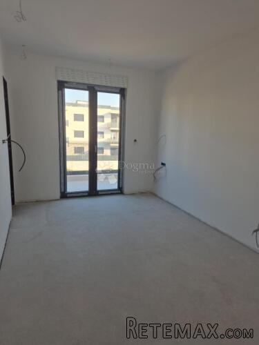 NOVOGRADNJA – LUKSUZNI PENTHOUSE (S17) S JACUZZIJEM I PANORA - 3