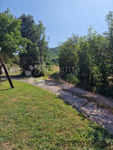 Prostrano zemljište za investiciju (T2) - 3