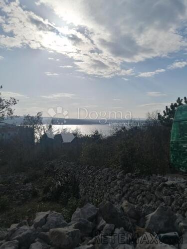 GRAĐEVINSKO ZEMLJIŠTE SA FANTASTIČNIM POGLEDOM