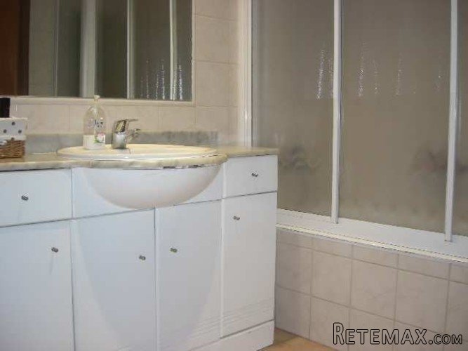 Ground floor apartment very well situated in the sought.. - 5