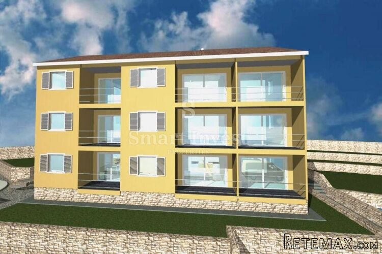 POBRI, Zemljište od 1440 m2 s građevinskom dozvolom, pogled..