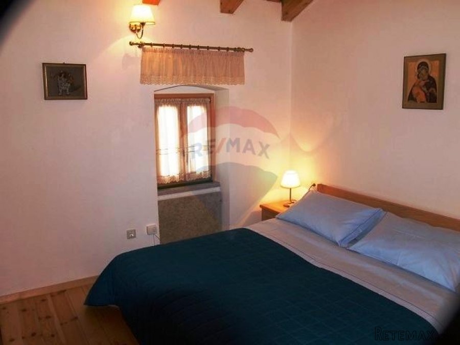 2 KUĆE S BAZENOM - KATEGORIZIRANO ZA 10 LJUDI - 7