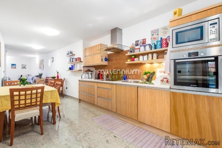 Opatija, ekskluzivna vila, 371m2, bazen - 9